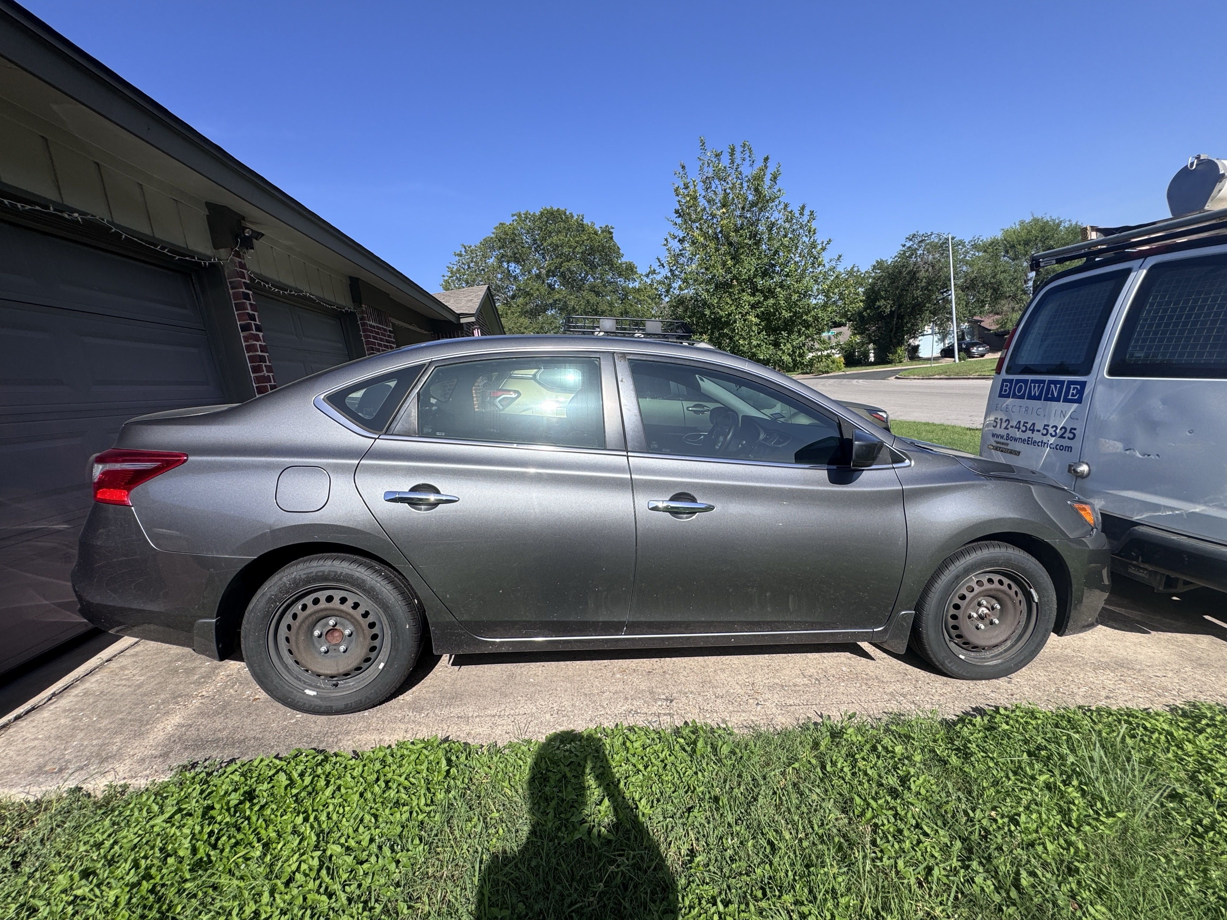 Used 2017 Nissan Sentra SV FWD image 6