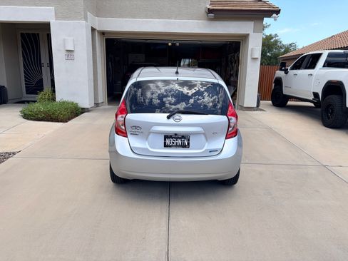 Used 2015 Nissan Versa Note SV FWD image 11