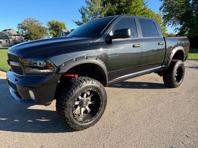 Used 2016 RAM 1500 Express w/ Black Ram 1500 Express Group
