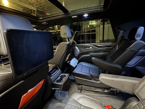 Used 2024 Cadillac Escalade V w/ LPO, Floor Liner Package image 23