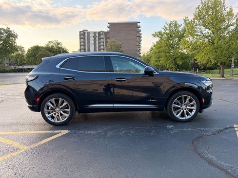 Used 2021 Buick Envision Avenir w/ Technology Package II AWD/4WD image 5