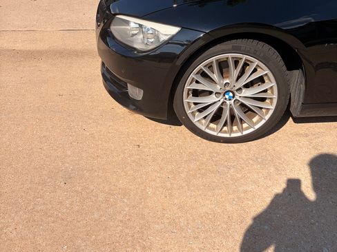 Used 2011 BMW 335i xDrive Coupe AWD/4WD image 4