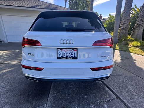 Used 2024 Audi Q5 2.0T Premium w/ Convenience Package AWD/4WD image 4