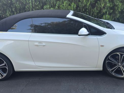 Used 2016 Buick Cascada Premium FWD image 2