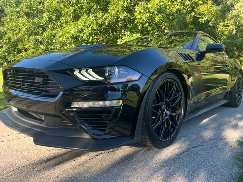 Used 2021 Ford Mustang GT Premium w/ GT Performance Package image 1