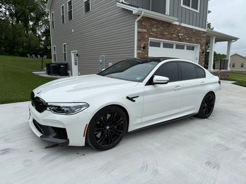Used 2020 BMW M5 w/ Executive Package image 1