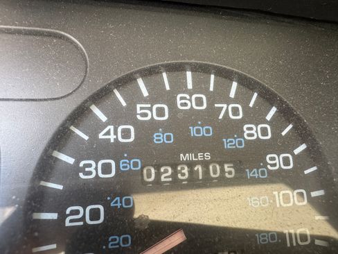 Used 1996 Dodge Ram 2500 Truck 2WD Regular Cab image 6