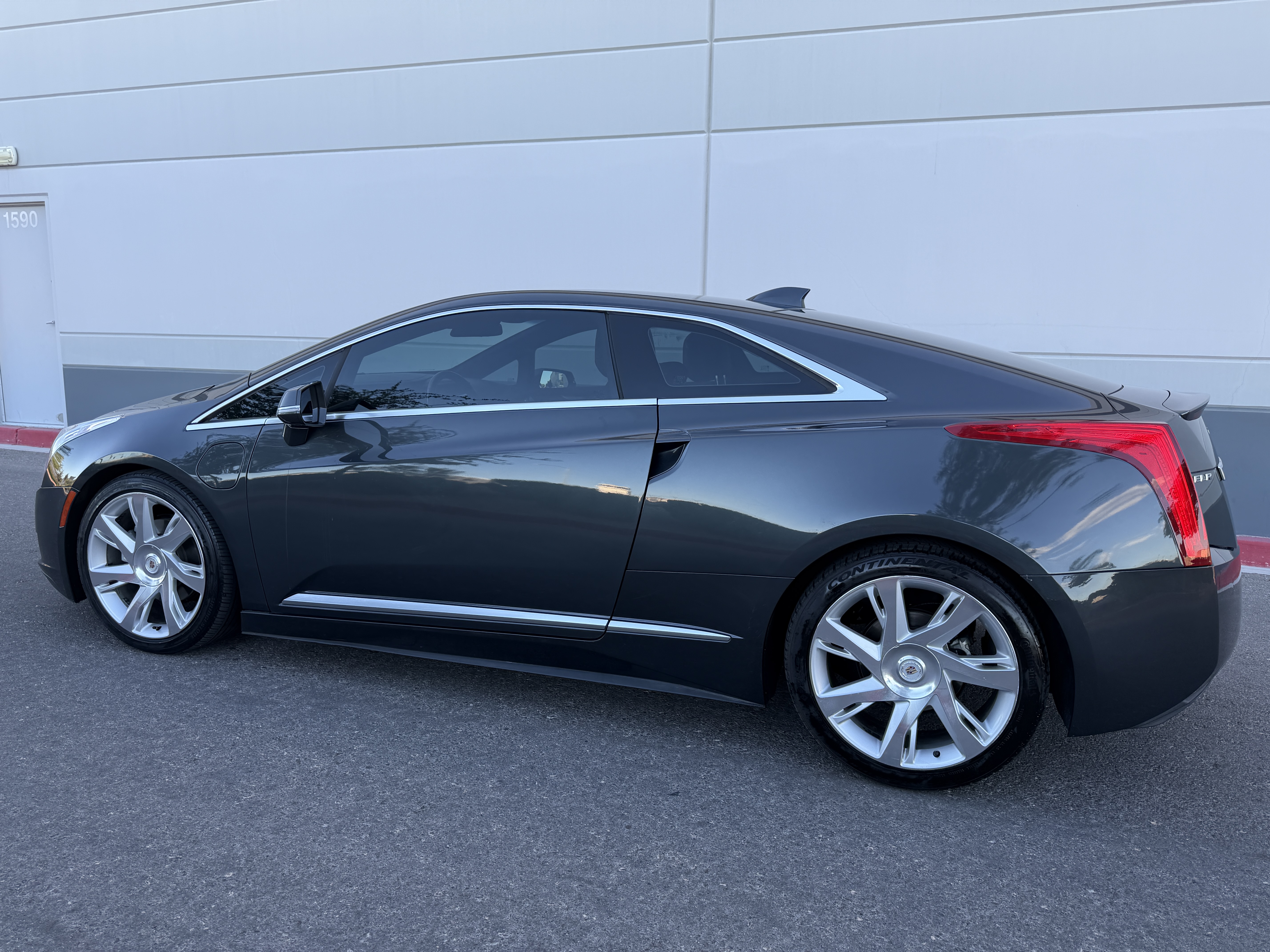 Used 2014 Cadillac ELR FWD image 10