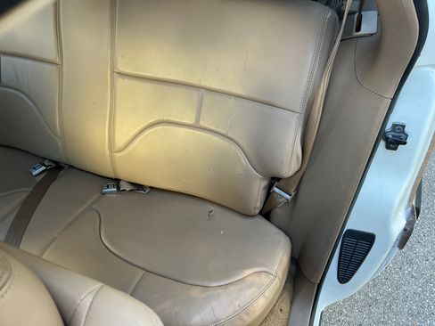 Used 1996 Buick Roadmaster Estate image 4