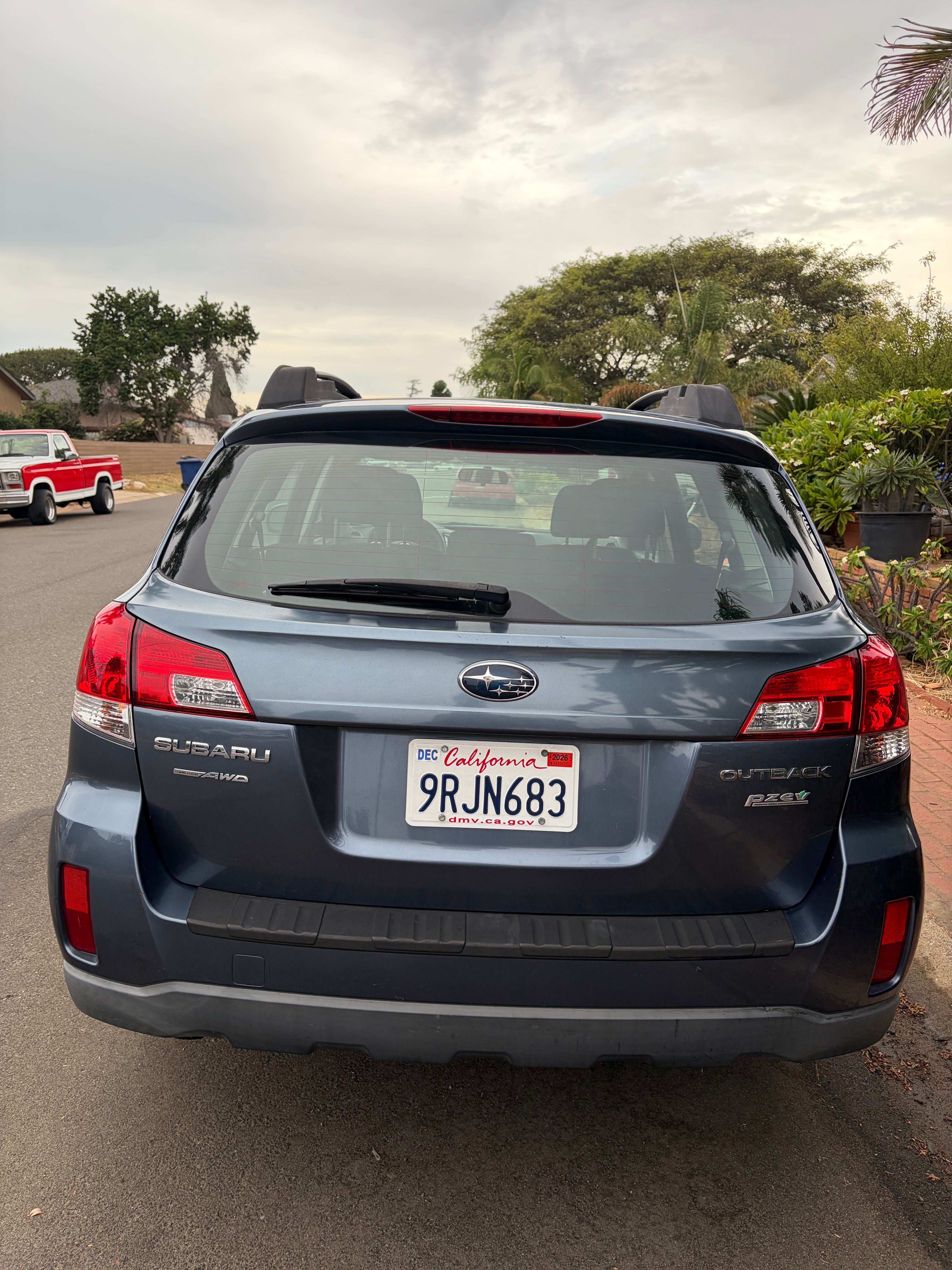 Used 2013 Subaru Outback 2.5i AWD/4WD image 8