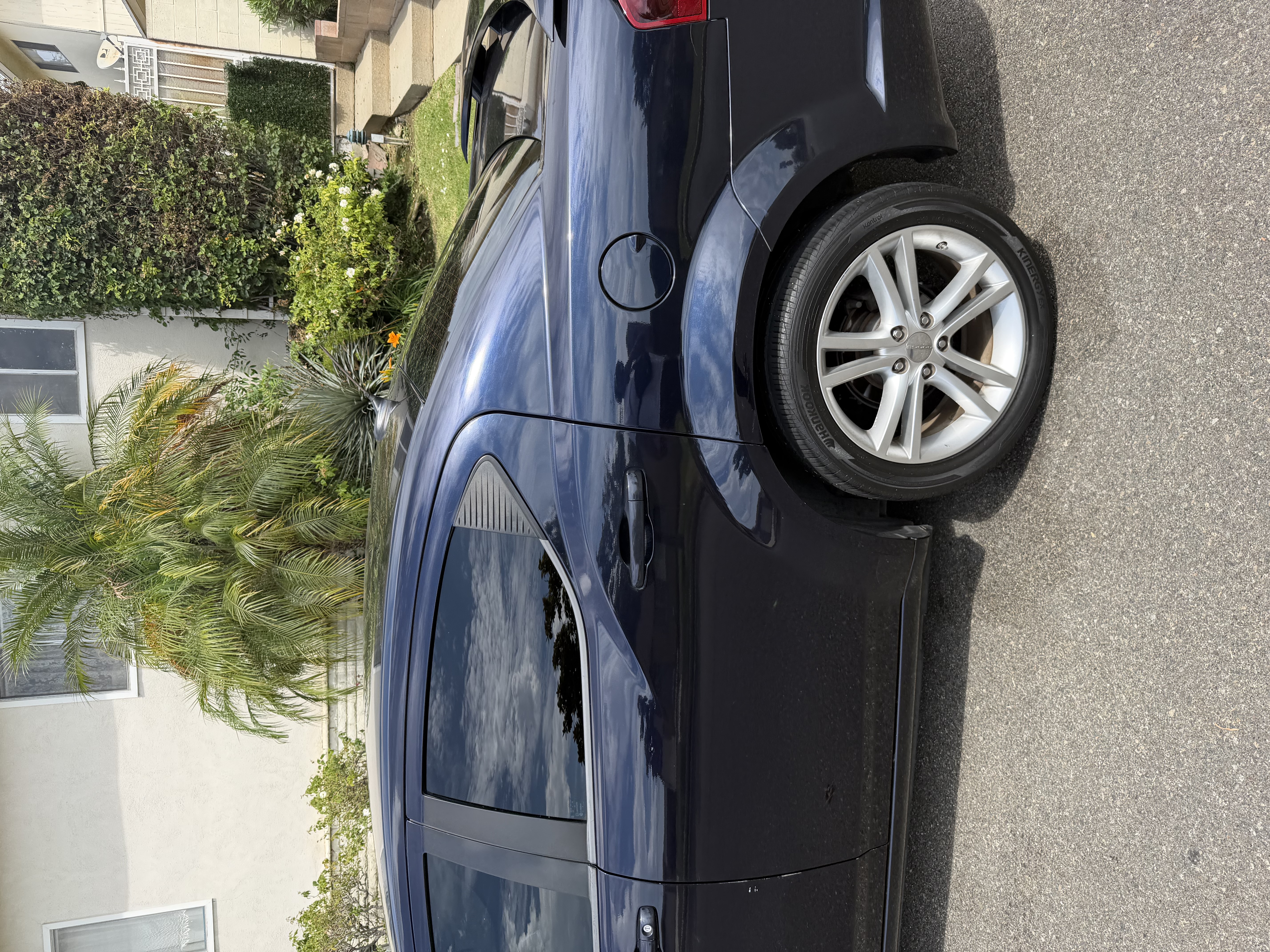 Used 2012 Dodge Avenger SE FWD image 9