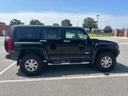 Used 2007 HUMMER H3 AWD/4WD image 12
