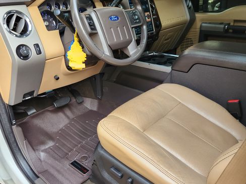 Used 2015 Ford F350 Lariat w/ Lariat Ultimate Package AWD/4WD image 13