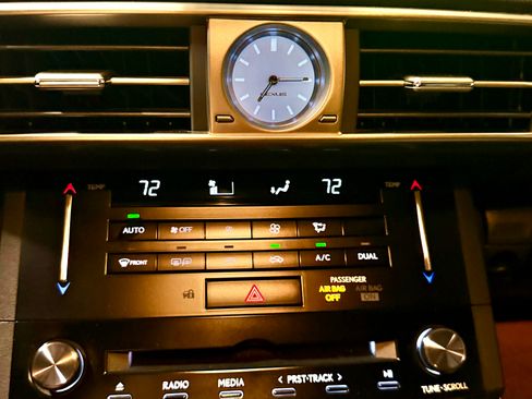 Used 2014 Lexus IS 250 image 9