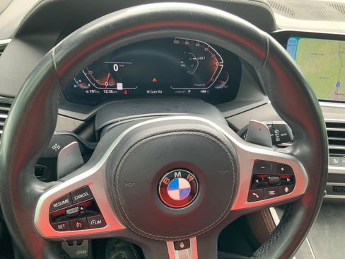 Used 2022 BMW X5 xDrive40i w/ M Sport Package AWD/4WD image 13