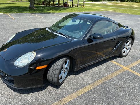 Used 2007 Porsche Cayman RWD image 8