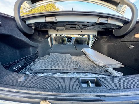 Used 2014 Mercedes-Benz C 300 C 300 4MATIC Sport Sedan 4D image 19