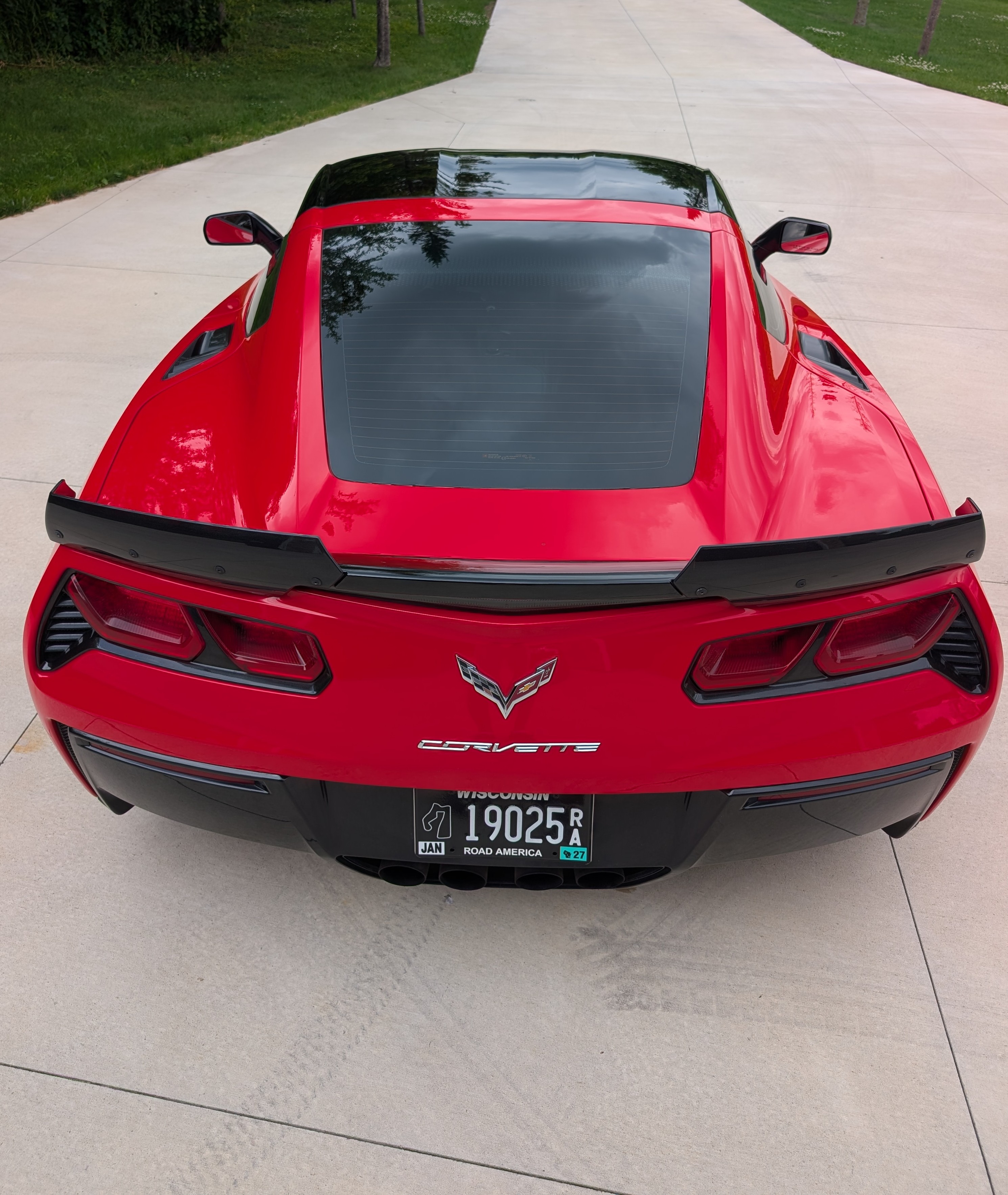 Used 2014 Chevrolet Corvette Stingray Coupe w/ 2LT Preferred Equipment Group RWD image 11