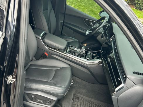 Used 2021 Audi Q7 3.0T Premium Plus image 5