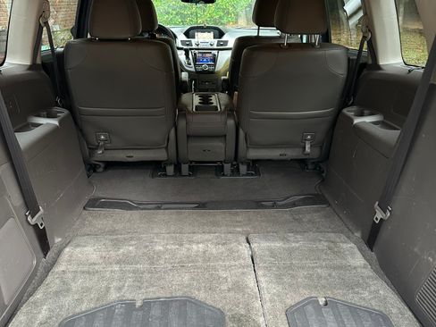 Used 2015 Honda Odyssey Touring image 6