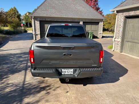 Used 2018 Ford F150 Lariat image 10