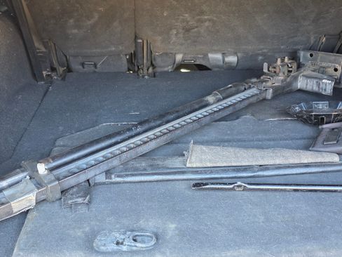 Used 2007 Jeep Wrangler Unlimited Sahara w/ Trailer Tow Group image 14