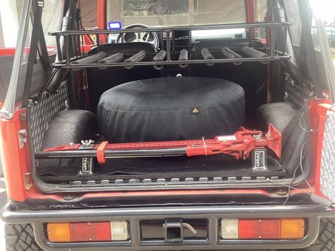 Used 1993 Suzuki Samurai JL image 9