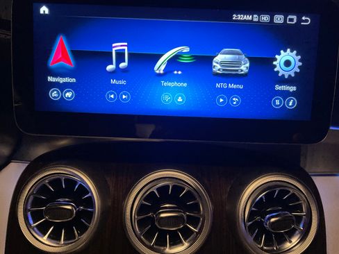 Used 2017 Mercedes-Benz C 300 Coupe image 18