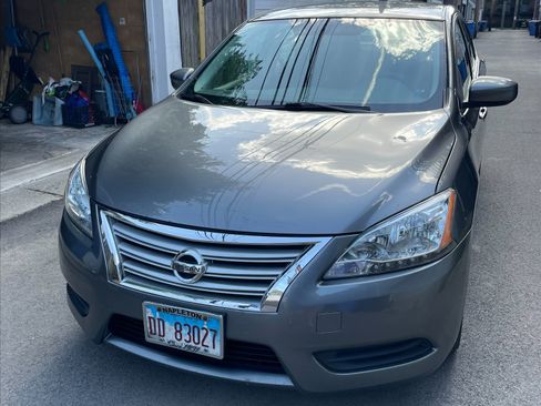 Used 2015 Nissan Sentra S FWD image 2