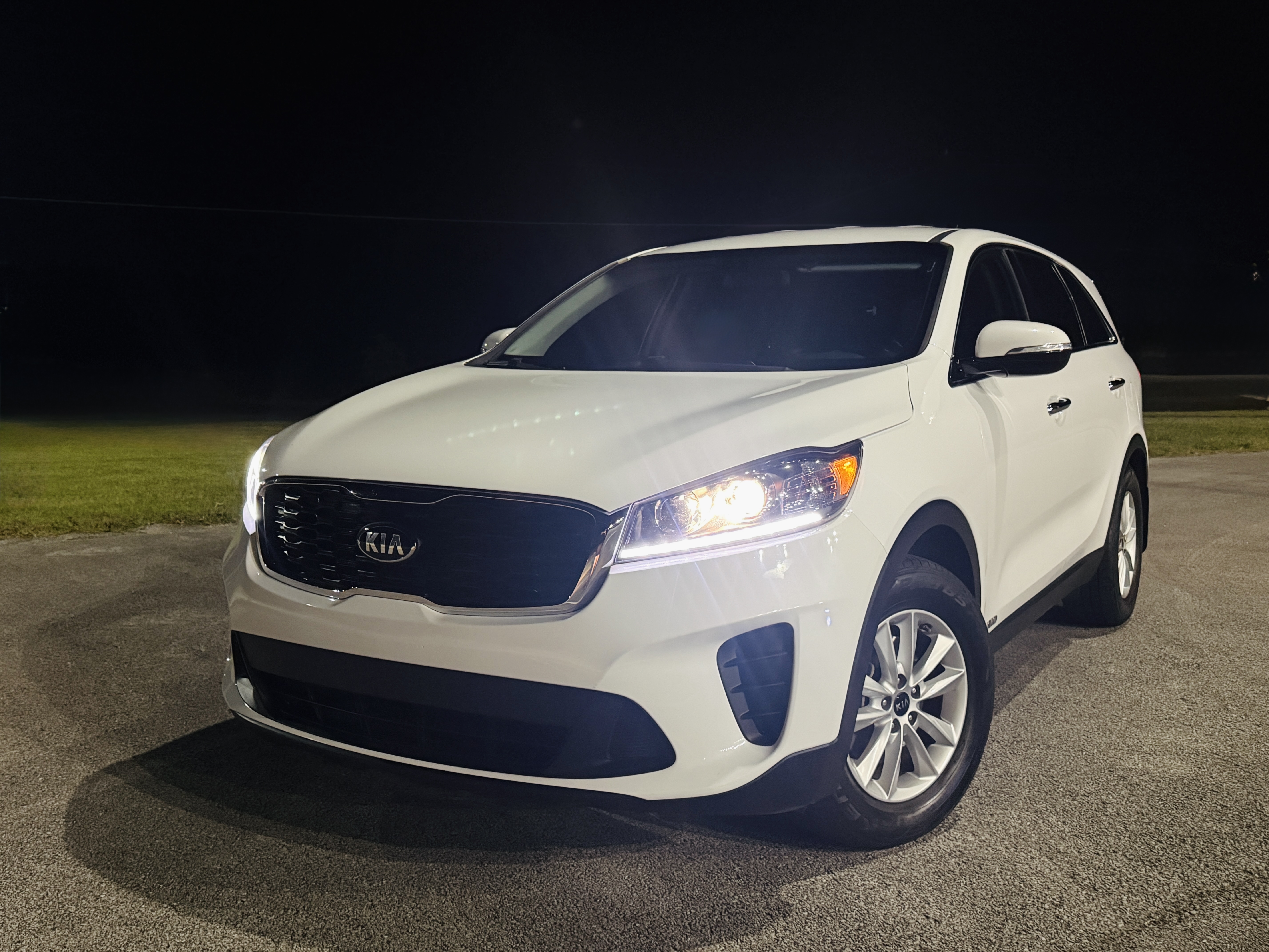 Used 2020 Kia Sorento LX AWD/4WD image 31