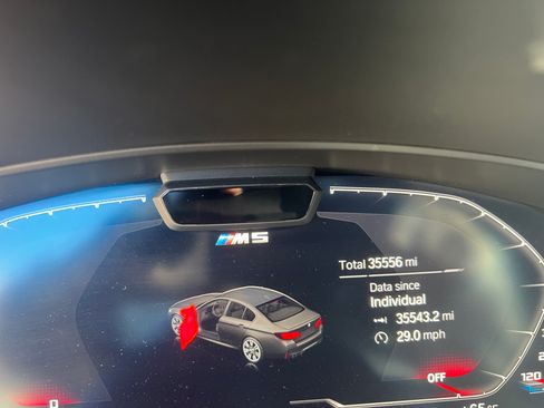 Used 2021 BMW M5 w/ Competition Package image 11