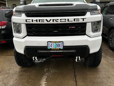 Used 2022 Chevrolet Silverado 3500 LTZ w/ LTZ Plus Package AWD/4WD image 6
