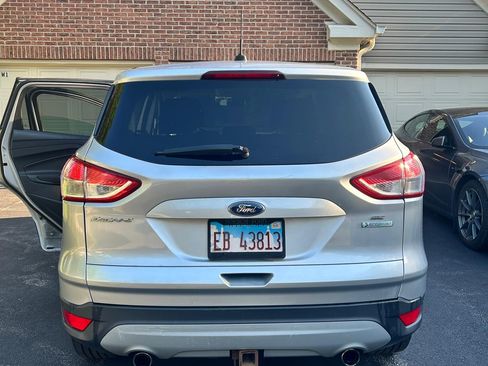 Used 2013 Ford Escape SE w/ Class II Trailer Tow Pkg FWD image 6