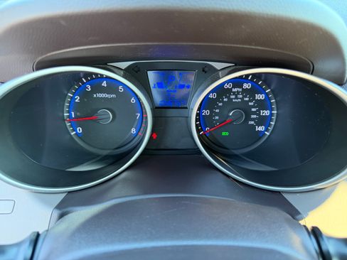 Used 2014 Hyundai Tucson Limited w/ Technology Package 02 image 15