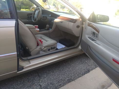 Used 1998 Cadillac Eldorado image 17