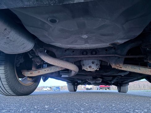 Used 2011 Subaru Outback 2.5i Limited w/ PWR Moonroof Pkg AWD/4WD image 19