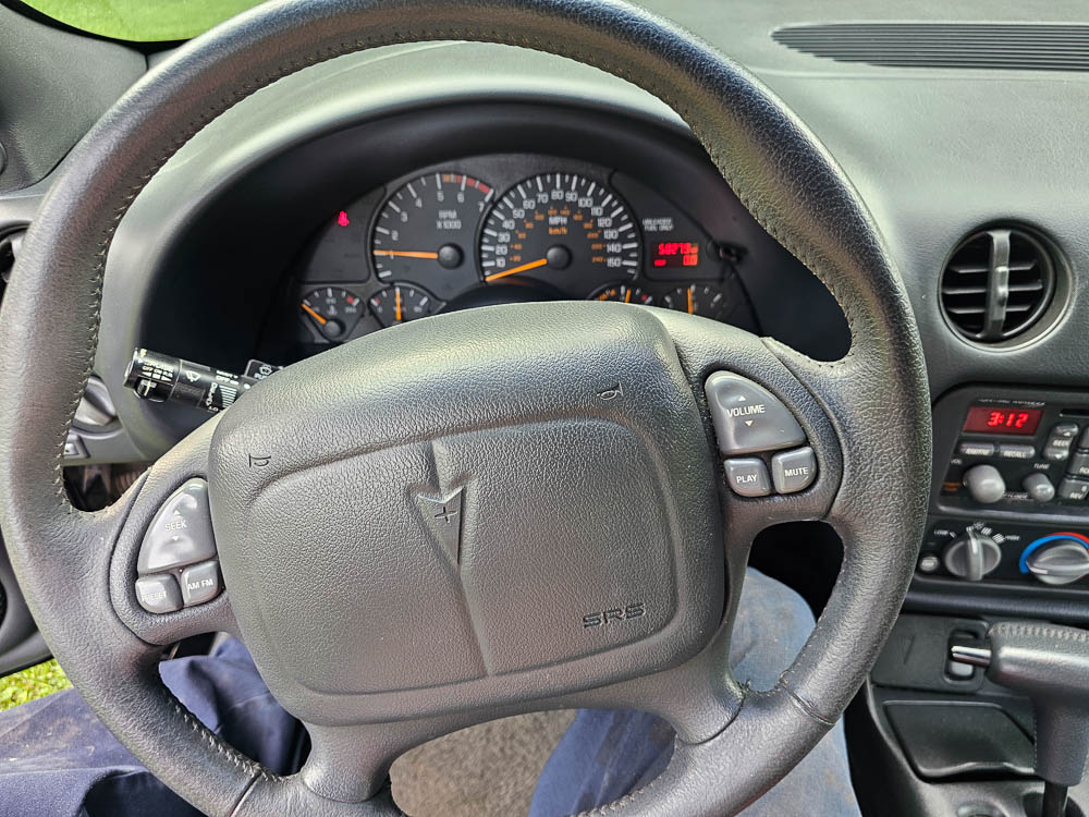 Used 1997 Pontiac Firebird Trans Am RWD image 13
