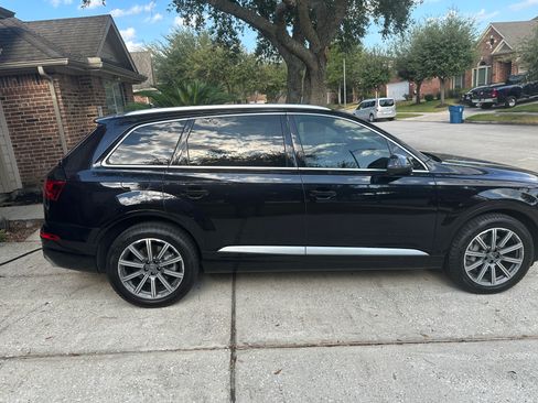 Used 2018 Audi Q7 3.0T Prestige w/ Prestige Package AWD/4WD image 5