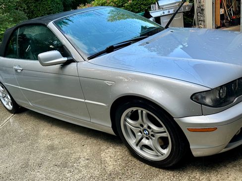 Used 2004 BMW 330Ci Convertible RWD image 8