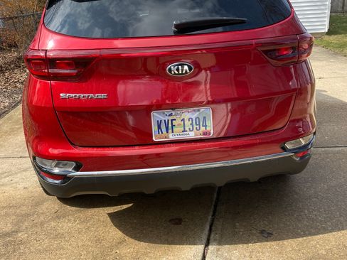 Used 2020 Kia Sportage LX image 5