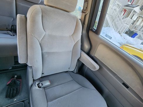 Used 2008 Honda Odyssey LX image 4