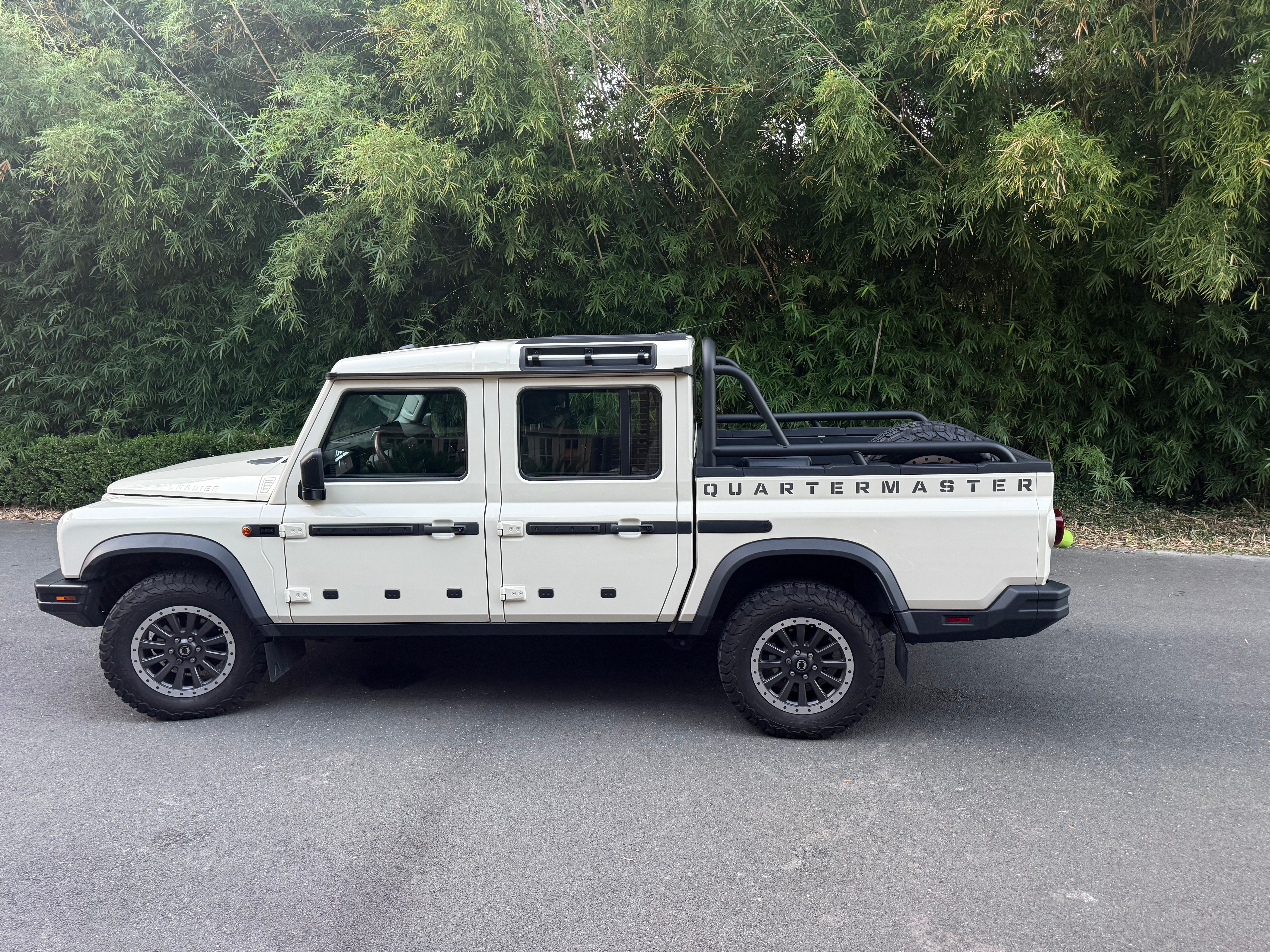 Used 2025 INEOS Grenadier Quartermaster AWD/4WD image 8