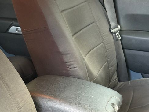 Used 2014 Jeep Wrangler Unlimited Rubicon w/ Connectivity Group image 10