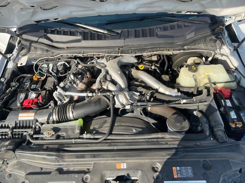 Used 2022 Ford F250 Lariat w/ Lariat Ultimate Package image 27