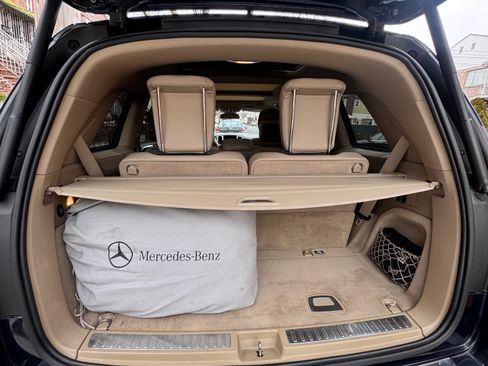 Used 2014 Mercedes-Benz GL 550 4MATIC image 17