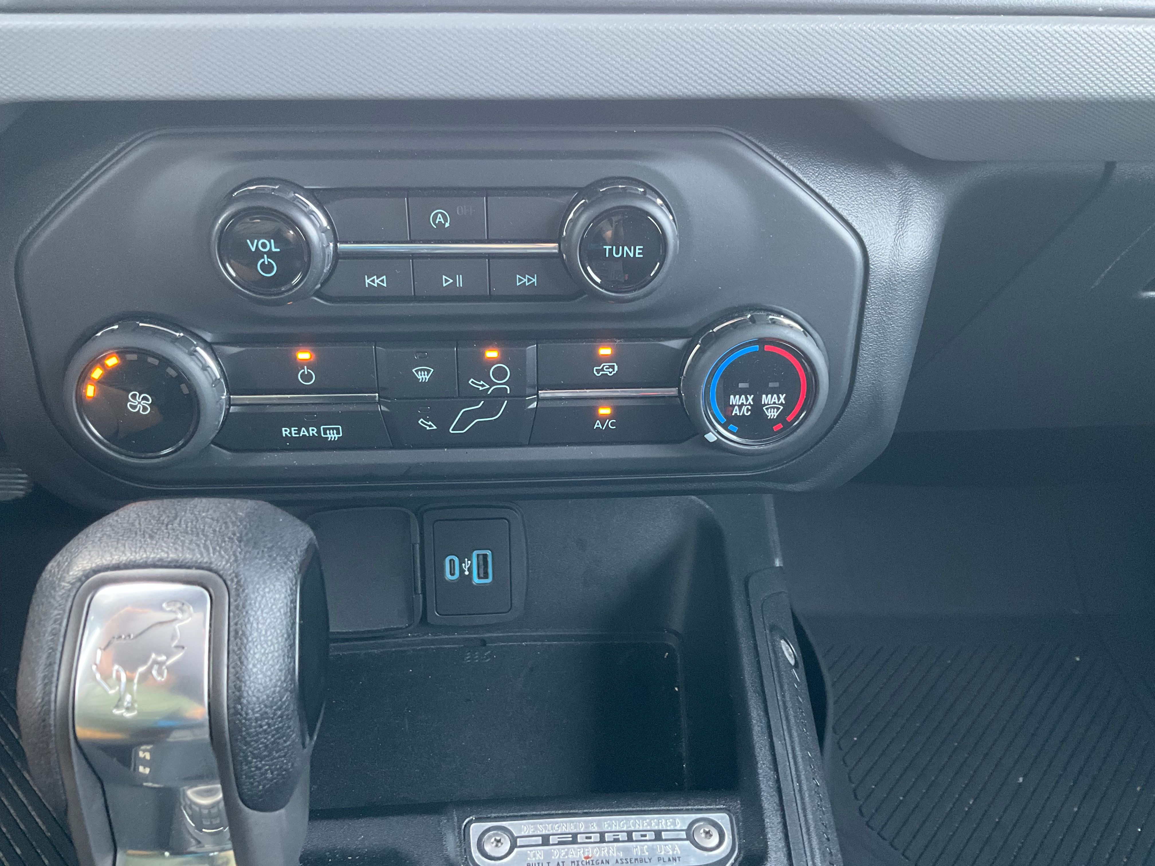 Used 2022 Ford Bronco 4-Door AWD/4WD image 12
