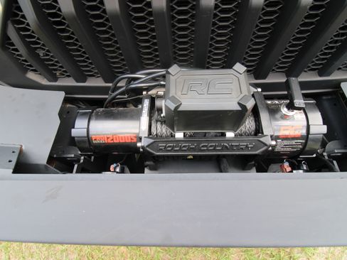 Used 2020 Jeep Gladiator Rubicon image 15