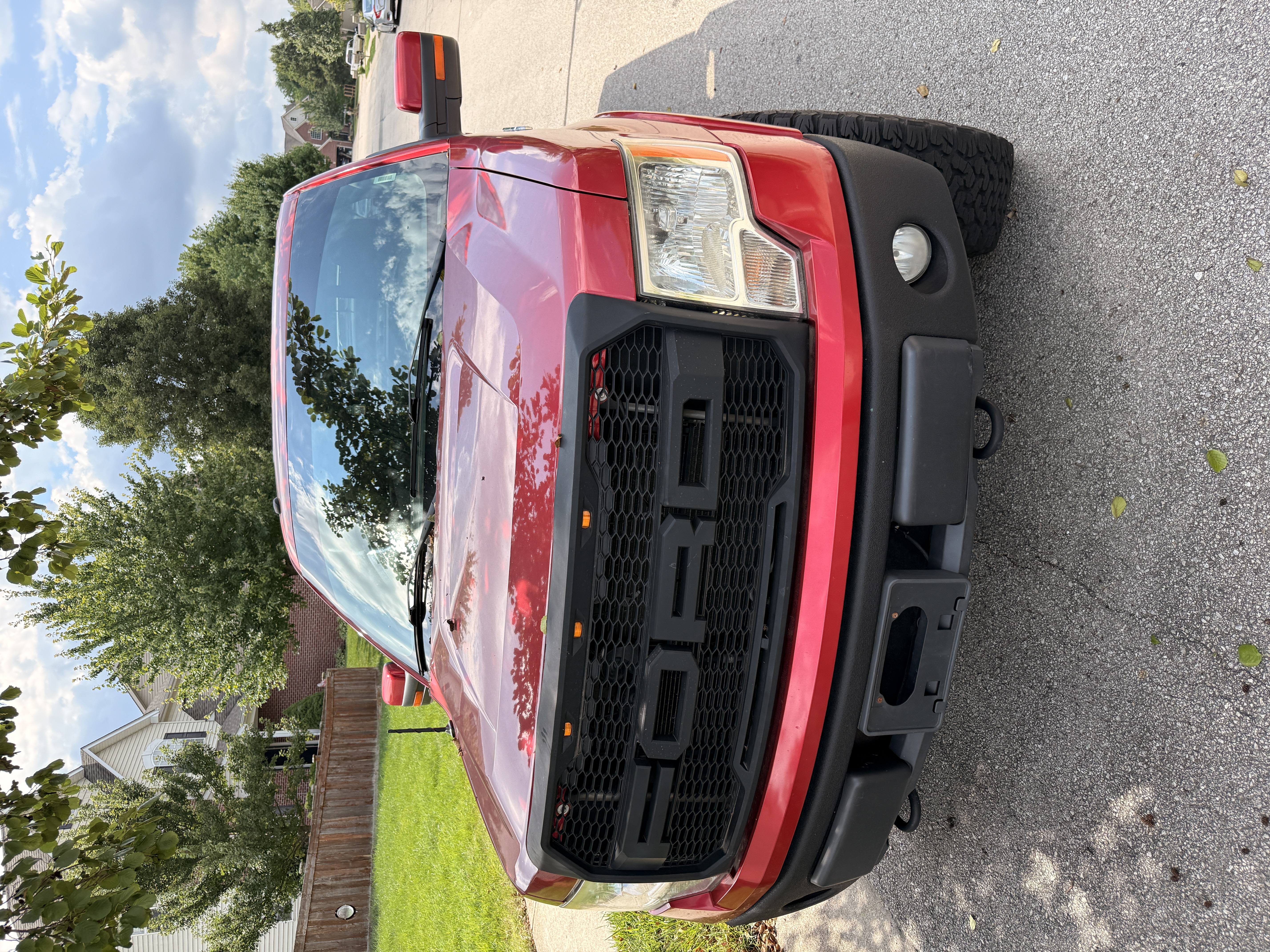 Used 2012 Ford F150 Lariat AWD/4WD image 2