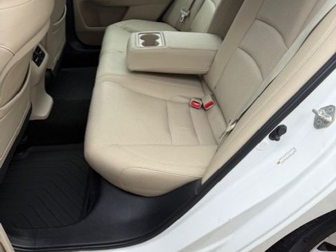 Used 2013 Honda Accord EX-L image 12