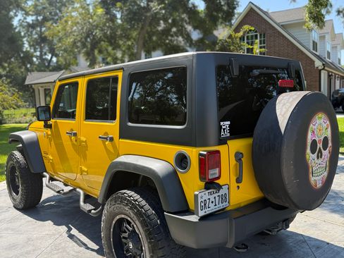 Used 2015 Jeep Wrangler Unlimited Sport w/ Quick Order Package 24S image 6
